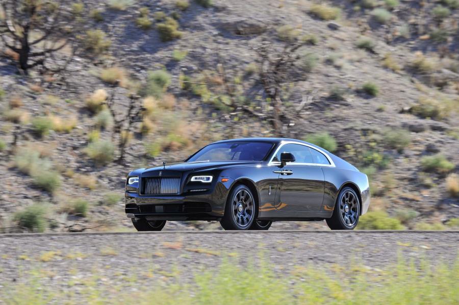  Rolls-Royce Wraith Black Badge 2016 года  (NA) (фото 17 из 30)